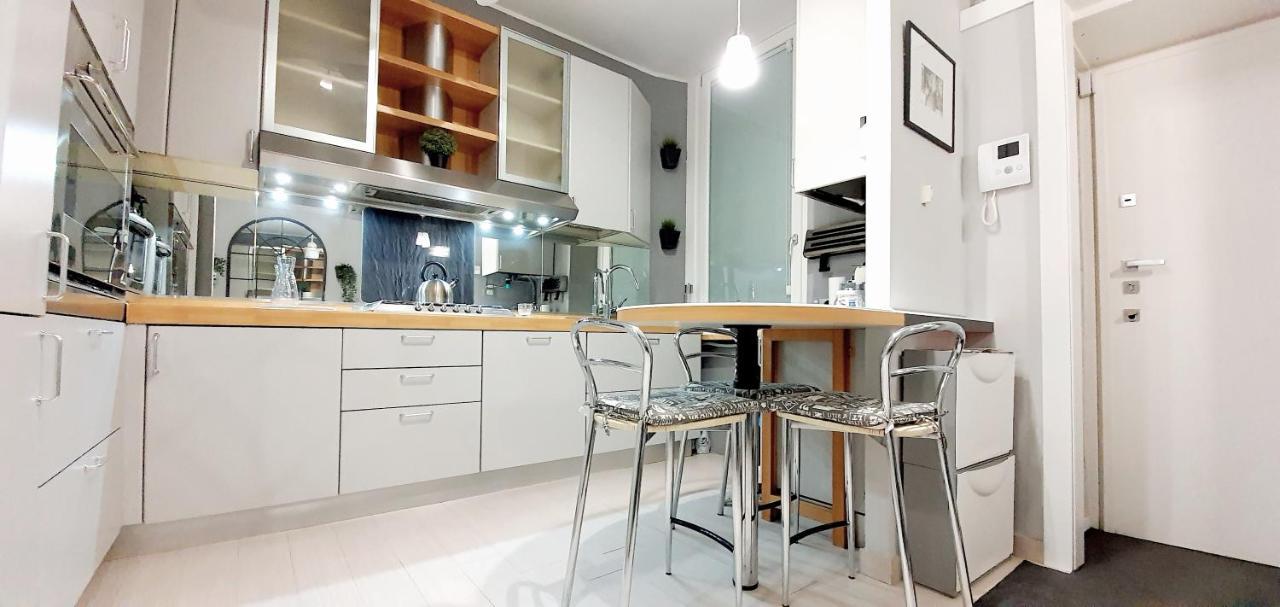 Charming Apartment Central Station Milano Eksteriør billede