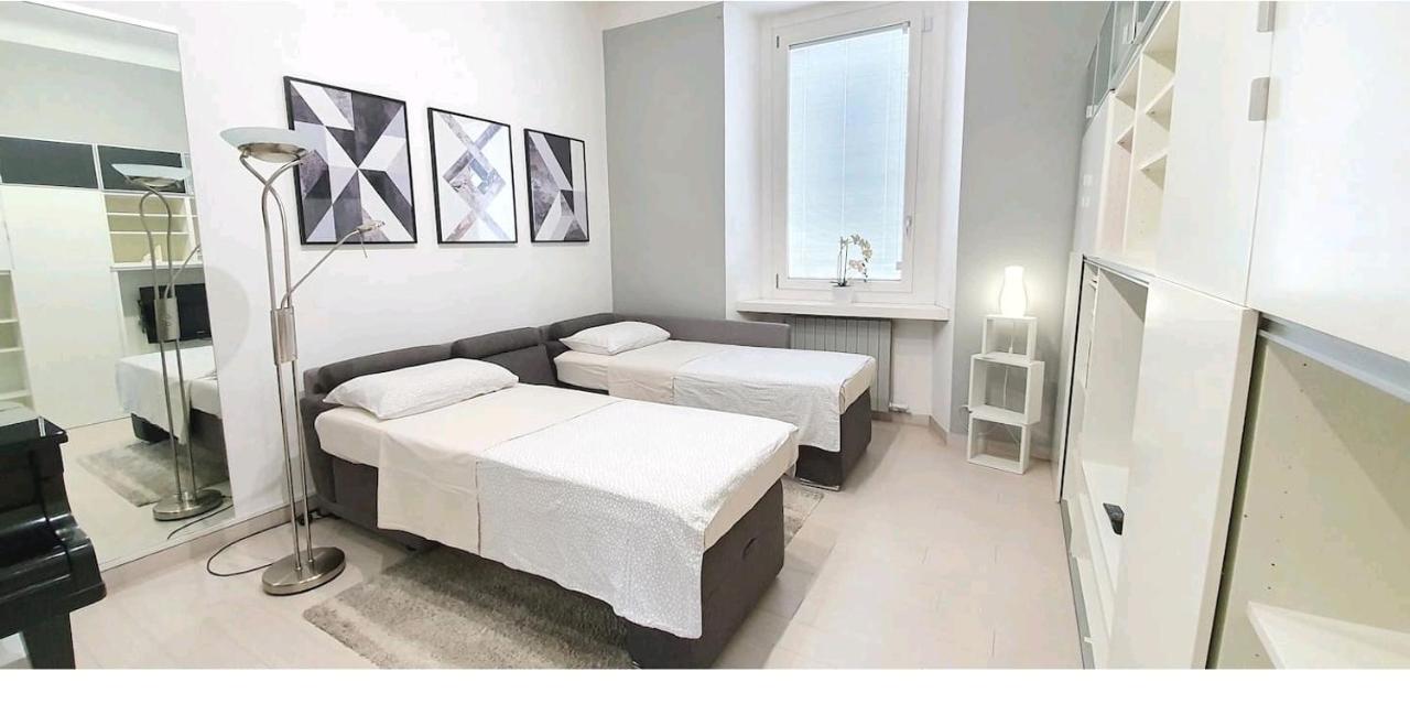 Charming Apartment Central Station Milano Eksteriør billede