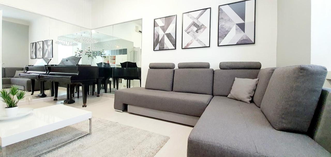 Charming Apartment Central Station Milano Eksteriør billede