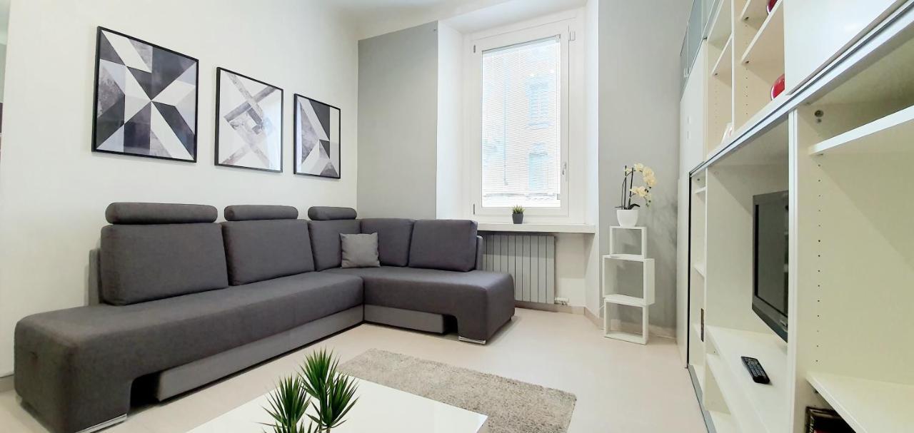 Charming Apartment Central Station Milano Eksteriør billede